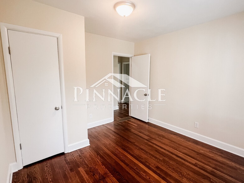 Building Photo - 117 Richeson Dr