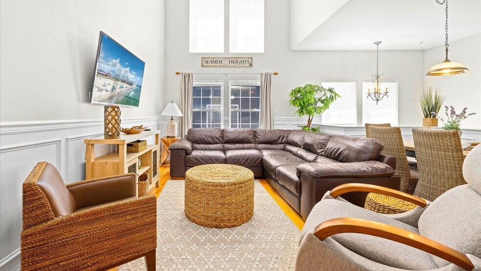 Building Photo - 15 Sumner Ave