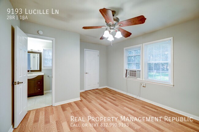 Building Photo - 9193 Lucille Ln
