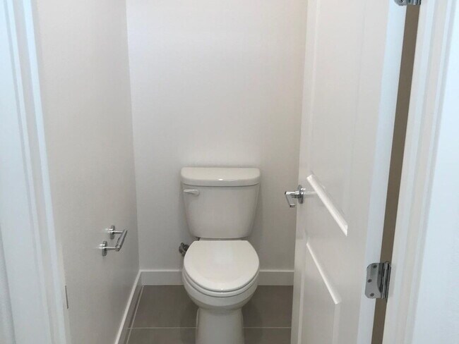 Building Photo - 3-Bedroom Gem with 2 Baths and 1,748 Sq Ft of Comfort in Dublin, CA!"