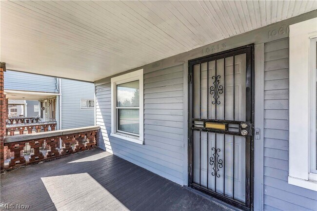 Building Photo - 10613 Sandusky Ave