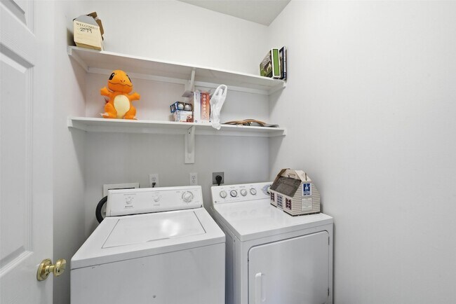 Building Photo - 22315 Ivy Stone Ct