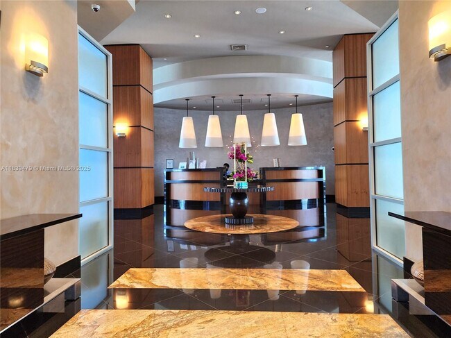 Building Photo - 3101 S Ocean Dr
