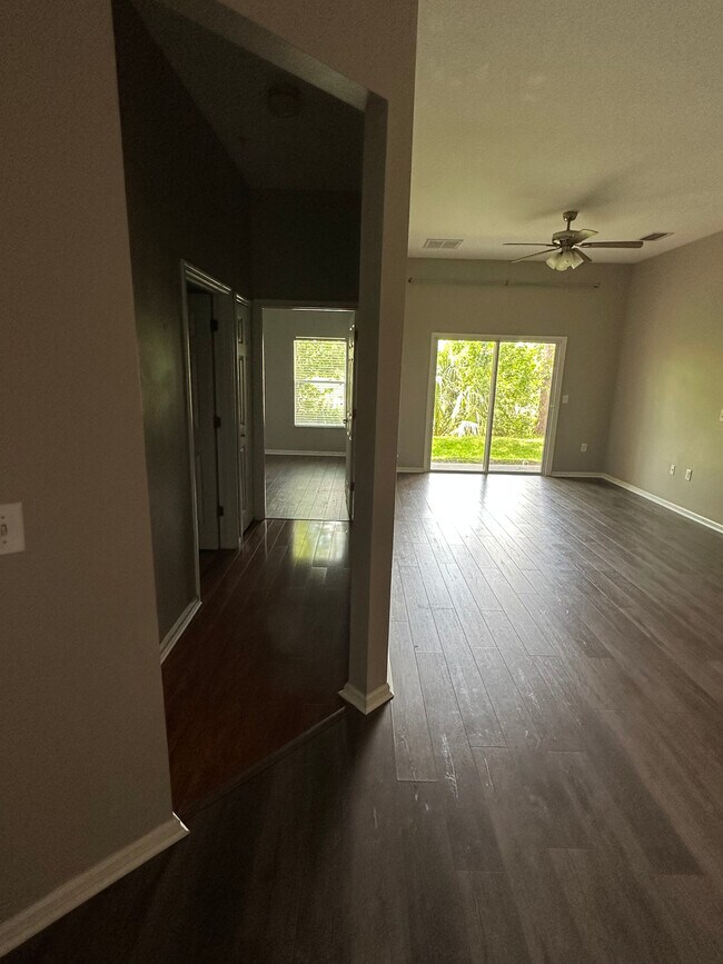 Building Photo - 4107 Meander Pl