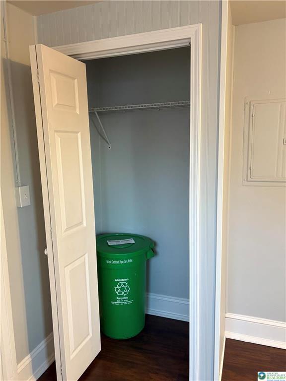 Building Photo - 119 S 7th St