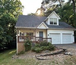 Building Photo - 13015 Skyview Ln