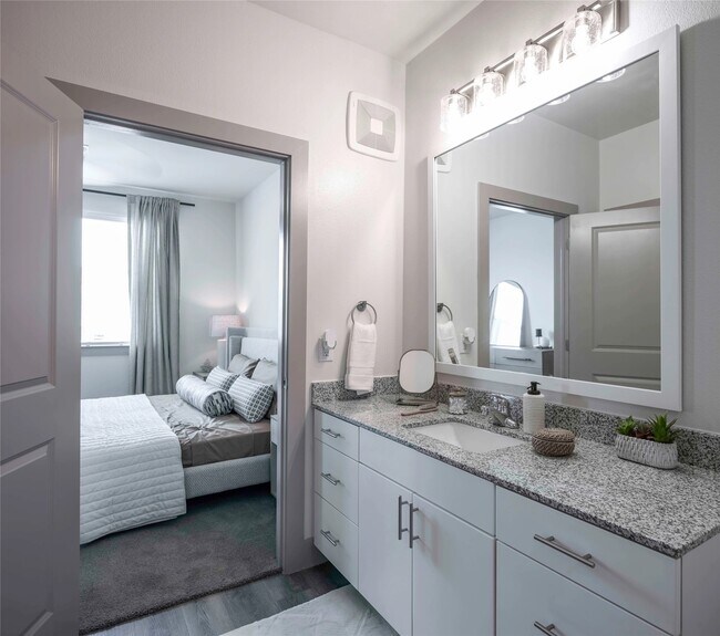 Building Photo - 13958 Cottingham Rd