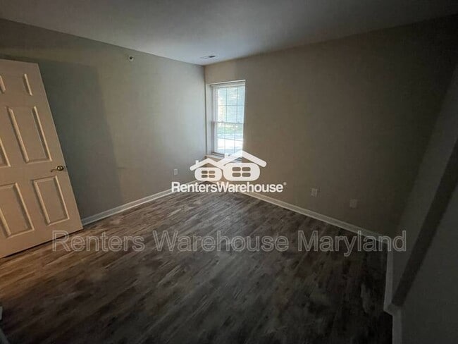 Building Photo - 201 Star Pointe Ct