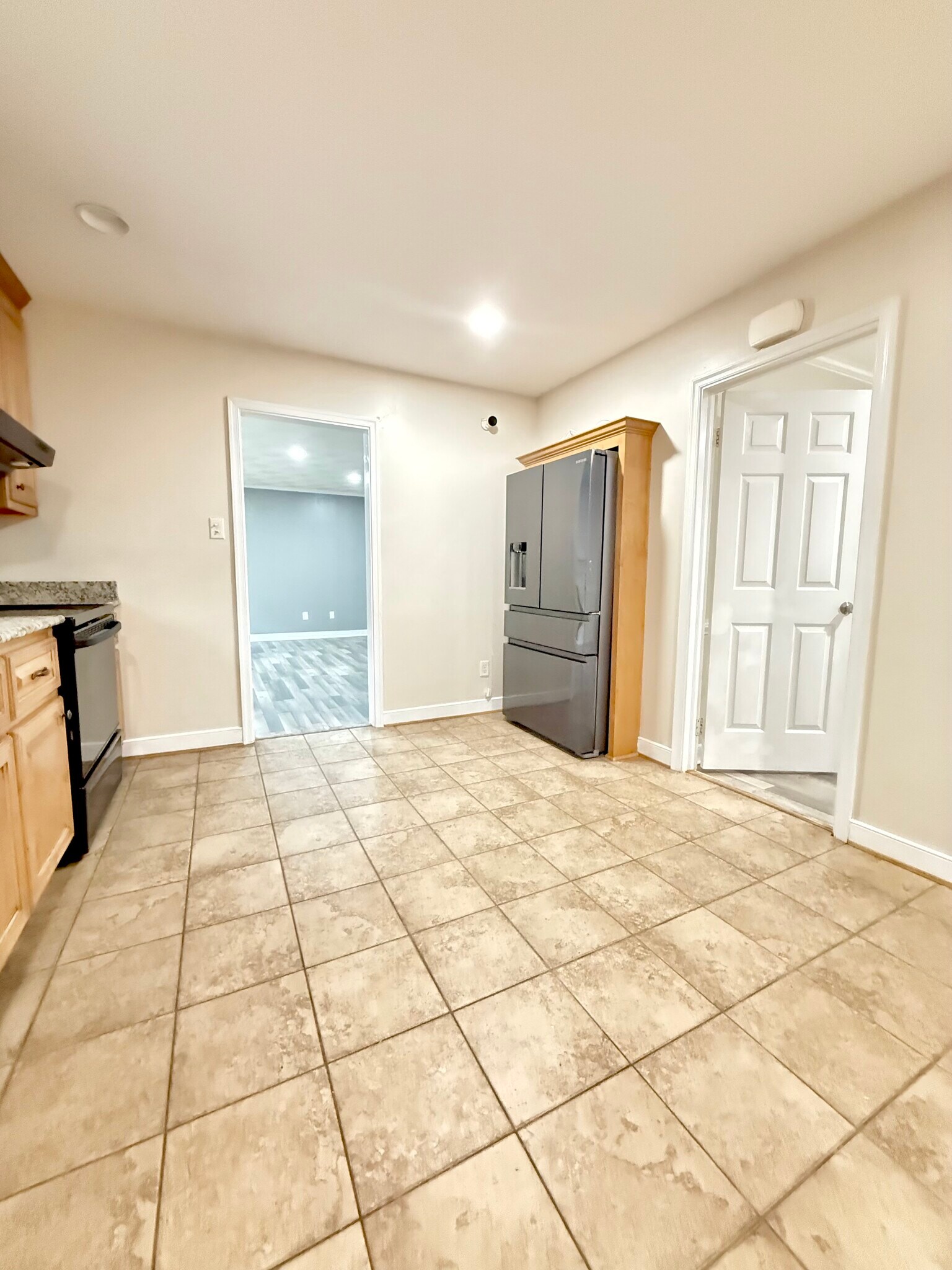 Building Photo - 1617 Chevelle Dr