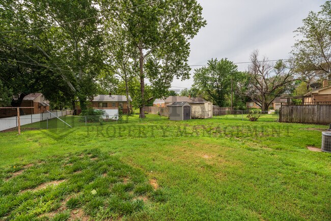 Building Photo - 1144 Prairie Park Rd