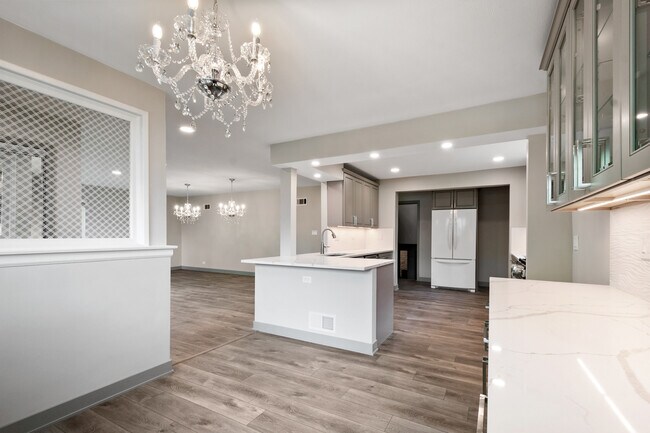 Building Photo - 3001 W Chase Ave