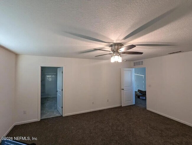 Building Photo - 25 Posadas Ln