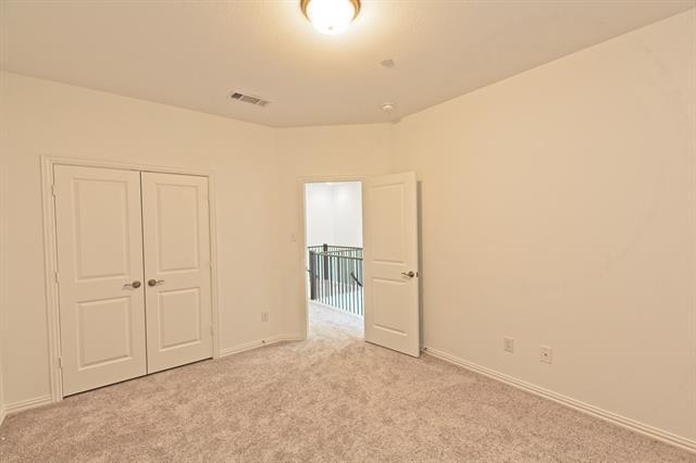 Building Photo - 3116 Gaylord Dr