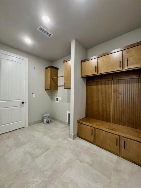 Building Photo - 1700 Jensen Ave