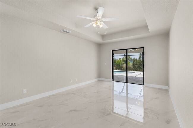 Building Photo - 2510 SW 17th Ave