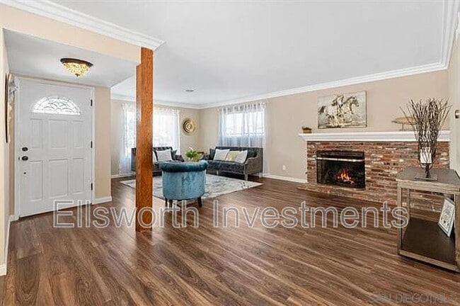 Building Photo - 6531 Barnhurst Dr