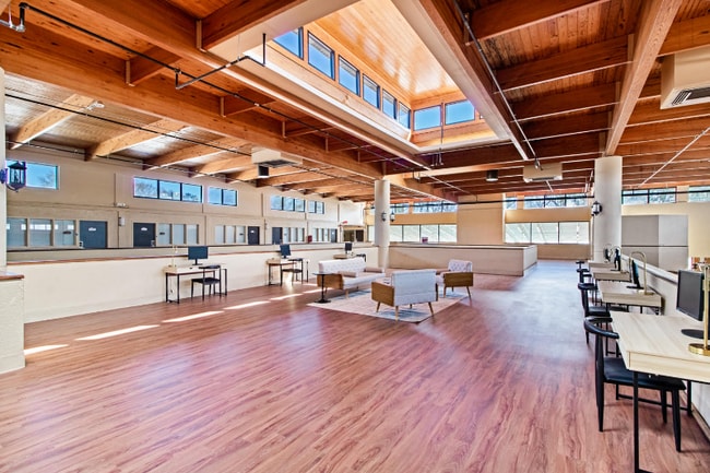 Building Photo - 2032 NE Evangeline Thruway