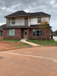 Building Photo - 4514 Enclave Dr