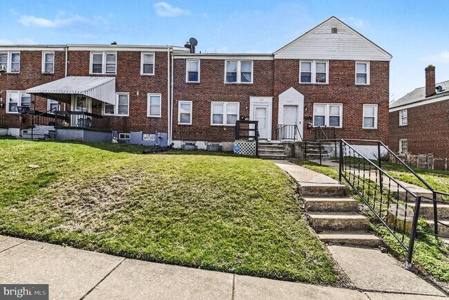 Building Photo - 1329 Taylor Ave