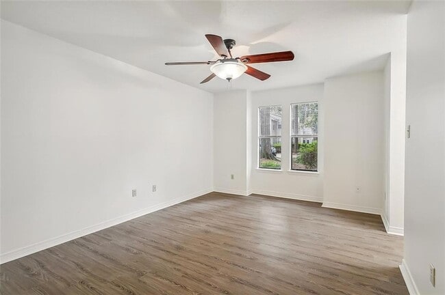 Building Photo - 309 Teal Ct