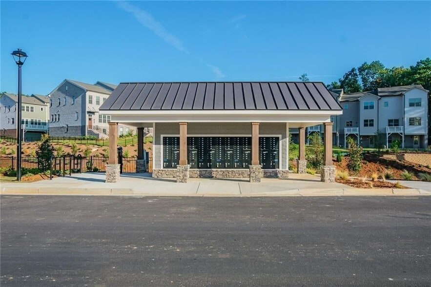 Building Photo - 4313 Longleaf Pine Alley