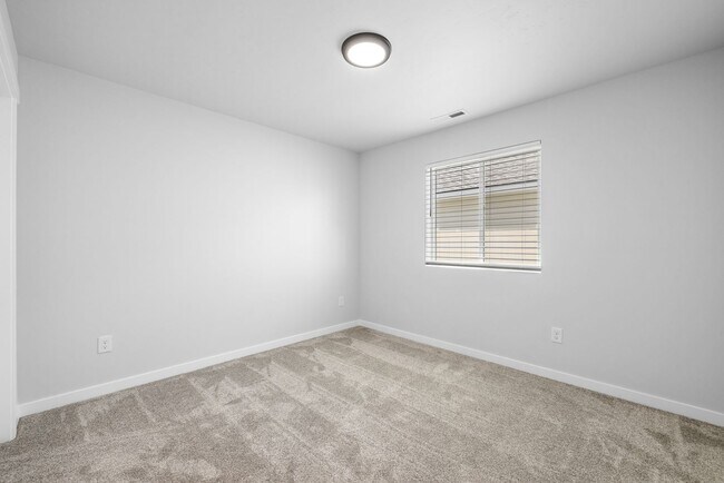 Building Photo - New Meridian Home with Vaulted Great Room and Extra Garage Space