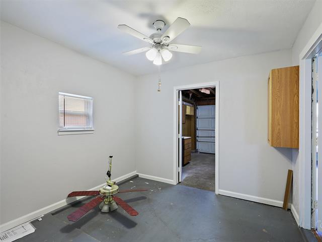 Building Photo - 923 Prestwick Ln