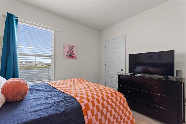 Building Photo - 421 Chayne Pl