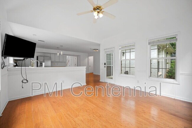 Building Photo - 418 Cimaron Park