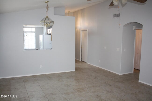 Building Photo - 13232 W Desert Ln