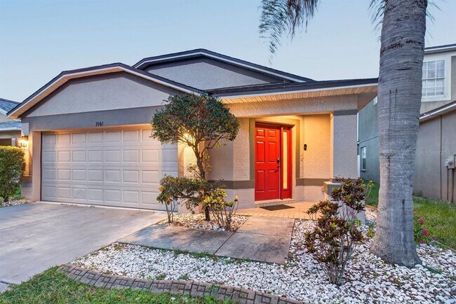 Building Photo - 7961 Carriage Pointe Dr