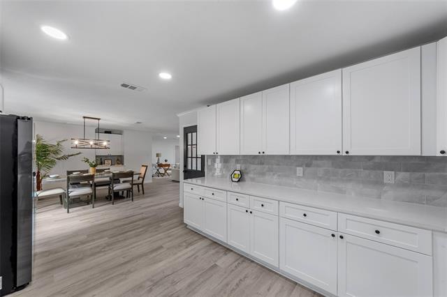 Building Photo - 7107 E Mockingbird Ln