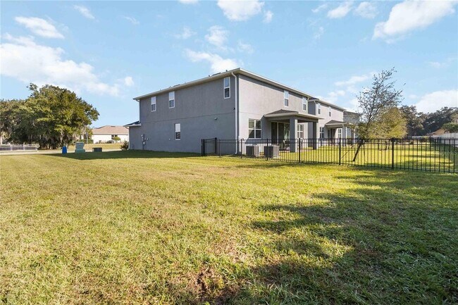 Building Photo - 3663 Arbordale Lp