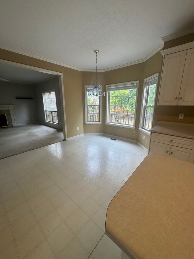 Building Photo - Beautiful Home in Bakers Ferry