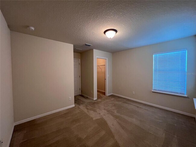 Building Photo - 1310 Oakcrest Ct