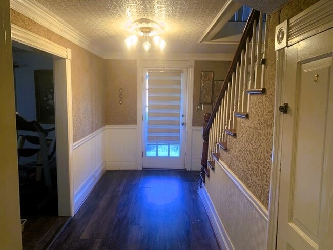 Building Photo - 49 Duke St