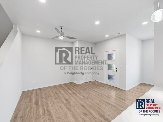 Building Photo - 4804 Denys Dr.