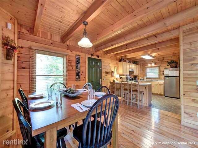 Building Photo - 356 Wild Orchid Way