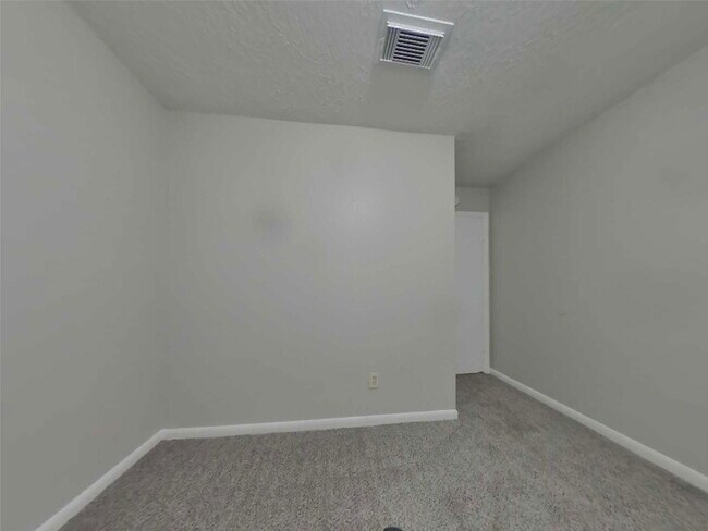 Building Photo - 4615 Tealgate Dr