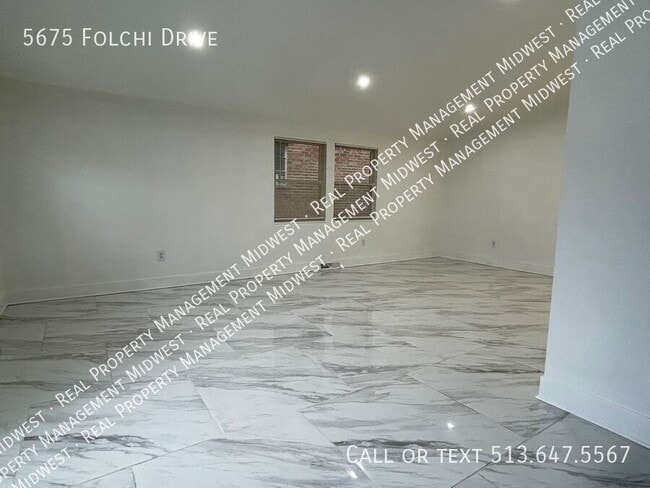 Building Photo - 5675 Folchi Dr