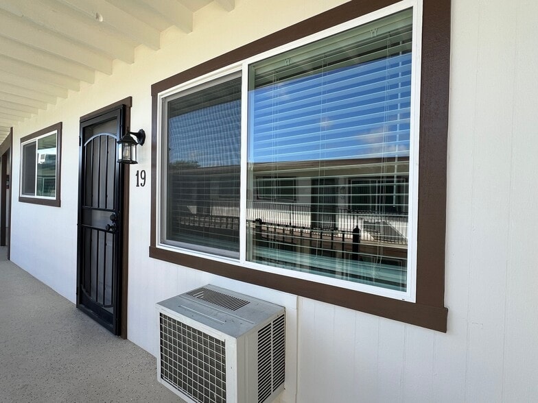 Building Photo - Monte Vigne