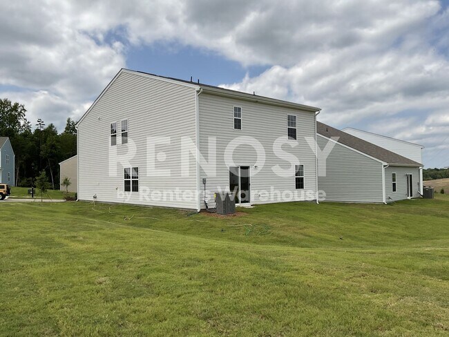 Building Photo - Welcome to this stunning 5 bedroom, 3 bathroom new construction home!