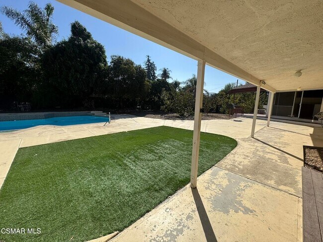 Building Photo - 381 Laguna Terrace