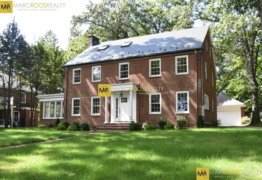 Building Photo - 30 Gammons Rd