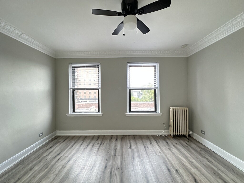 Building Photo - 3824 N Fremont