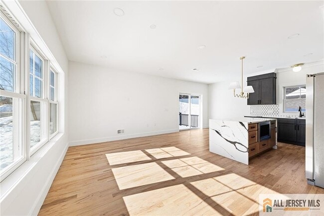 Building Photo - 401 Tillman St