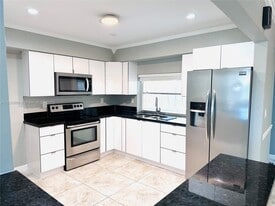 Building Photo - 8761 NW 12th St