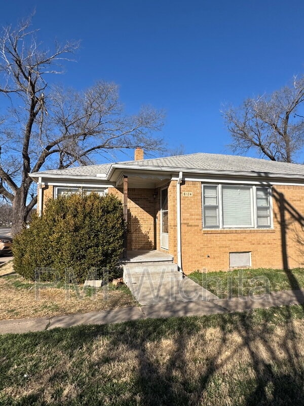 Building Photo - 6124 E Harry St