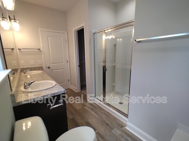 Building Photo - 126 Ironwood Dr