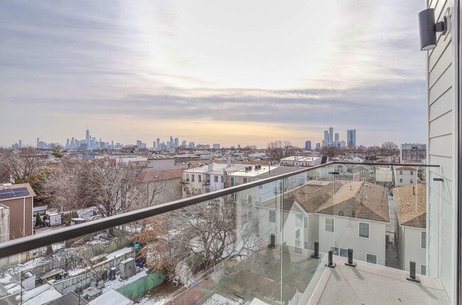 Building Photo - 3516 John F. Kennedy Blvd